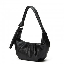 European and American fashion large-capacity retro soft leather dumpling bag, with pleated and laid-back style, for casual and versatile use, with a single shoulder strap and hanging strap for easy carrying.