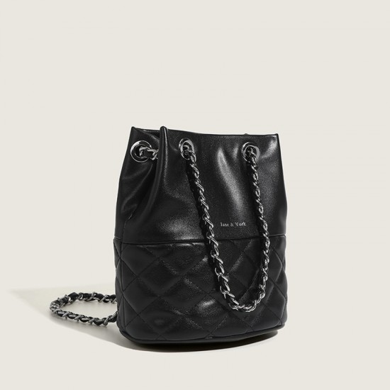 Small batch high-end woven single shoulder baguette bag, fashionable and exquisite, horizontal hand-held evening bag, versatile women's crossbody bag Small batch high-end woven single shoulder baguette bag, fashionable and exquisite, horizontal hand-held evening bag, versatile women's crossbody bag