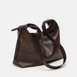 New woven small square bags for women, shoulder and crossbody bags, high-end and retro, unique design, cross-border soft leather bags, fashionable.