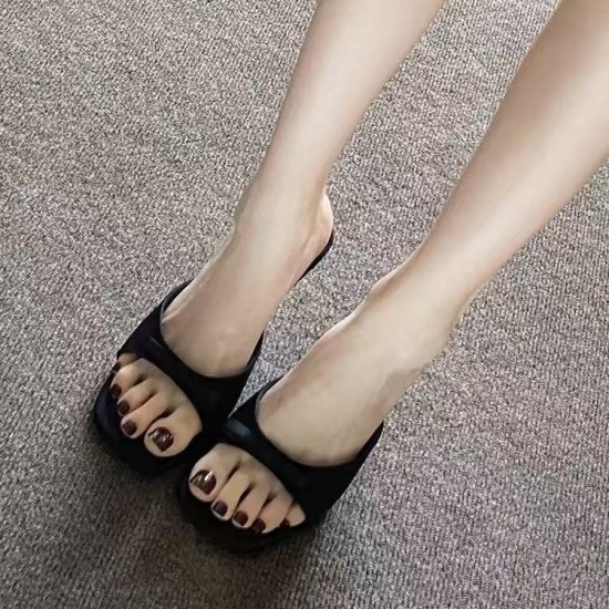Women's summer outdoor fashionable black satin bowknot decorated one-strap fish-mouth toe-exposed high heels sandals Women's summer outdoor fashionable black satin bowknot decorated one-strap fish-mouth toe-exposed high heels sandals